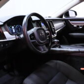 Volvo - V90 - D3 Momentum aut // Webasto / Pilot assist / VOC / P.Tutka / - Farmari