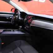 Volvo - V90 - D3 Momentum aut // Webasto / Pilot assist / VOC / P.Tutka / - Farmari