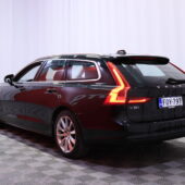 Volvo - V90 - D3 Momentum aut // Webasto / Pilot assist / VOC / P.Tutka / - Farmari