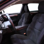Volvo - V90 - D3 Momentum aut // Webasto / Pilot assist / VOC / P.Tutka / - Farmari