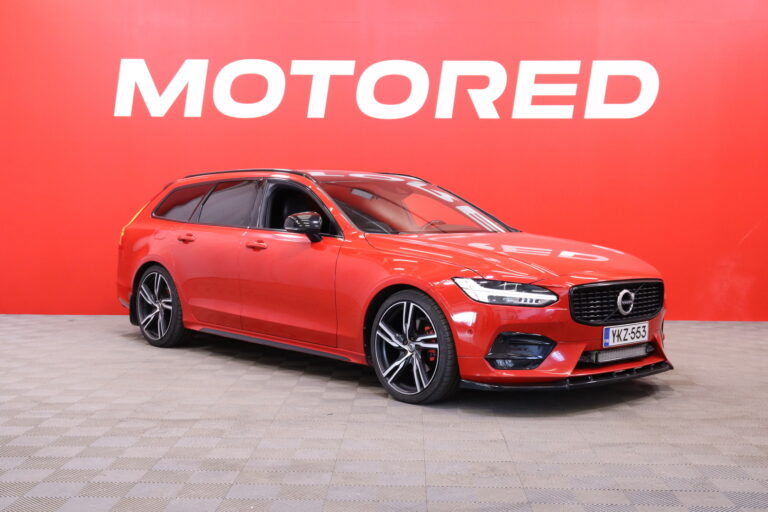 Volvo - V90 - D4 AWD R-Design aut // ACC / KeyLessGo / Muistipenkki / Volvo On Call / Webasto / BLIS / Digimittaristo // - Farmari