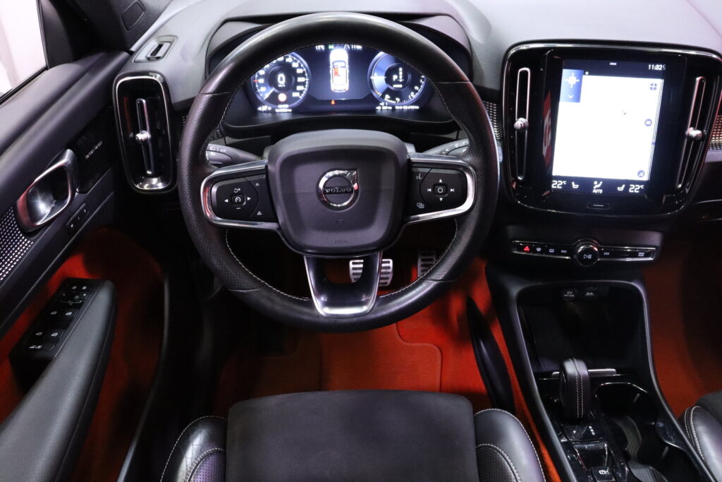 tuotekuva-Volvo-XC40-JNT-424-2026-04-13-163006-22 tuotekuva-Volvo-XC40-JNT-424-2026-04-13-163006-22