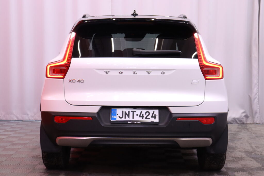 Volvo - XC40 - T5 TwE R-Design Edition aut // ACC / Webasto / VOC / H/K / 360-kamera // Volvo - XC40 - T5 TwE R-Design Edition aut // ACC / Webasto / VOC / H/K / 360-kamera // - Farmari