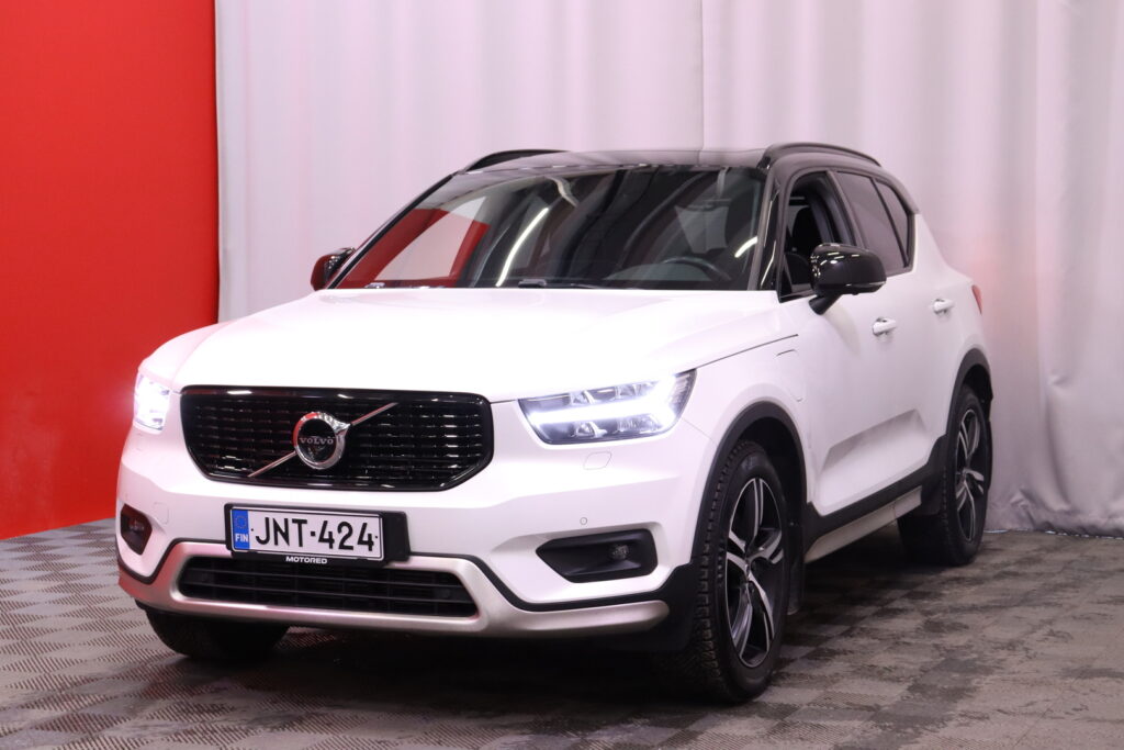 Volvo - XC40 - T5 TwE R-Design Edition aut // ACC / Webasto / VOC / H/K / 360-kamera // Volvo - XC40 - T5 TwE R-Design Edition aut // ACC / Webasto / VOC / H/K / 360-kamera // - Farmari