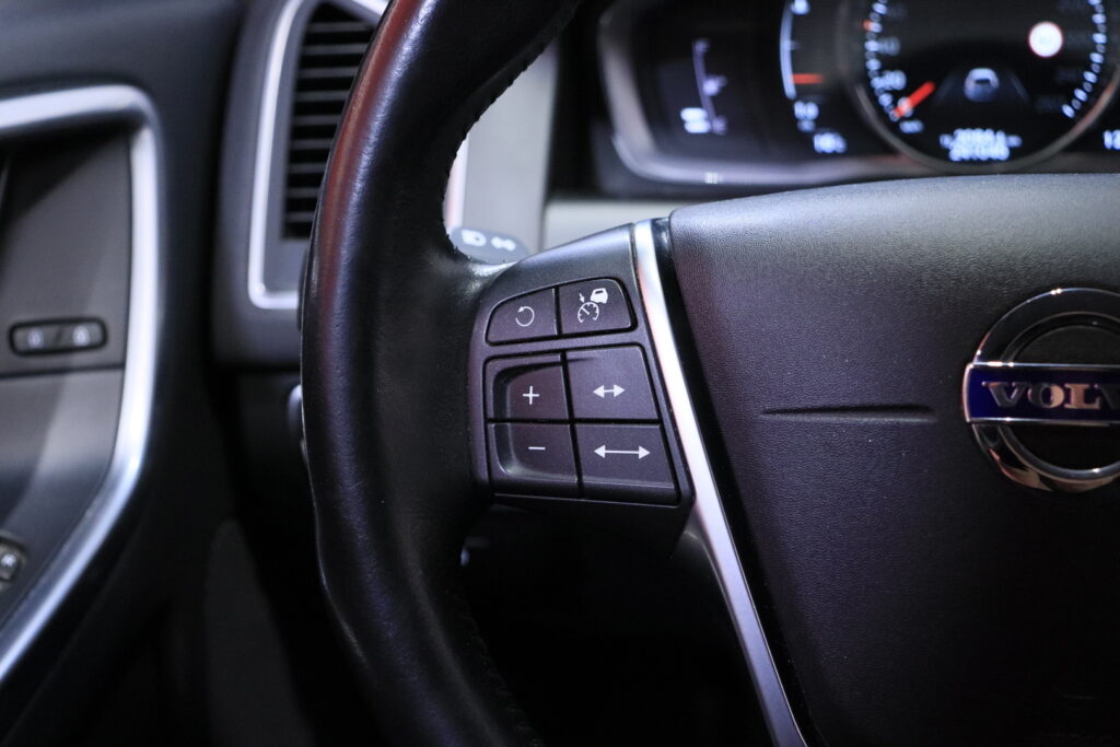 tuotekuva-Volvo-XC60-INM-463-2026-04-09-150004-15 tuotekuva-Volvo-XC60-INM-463-2026-04-09-150004-15