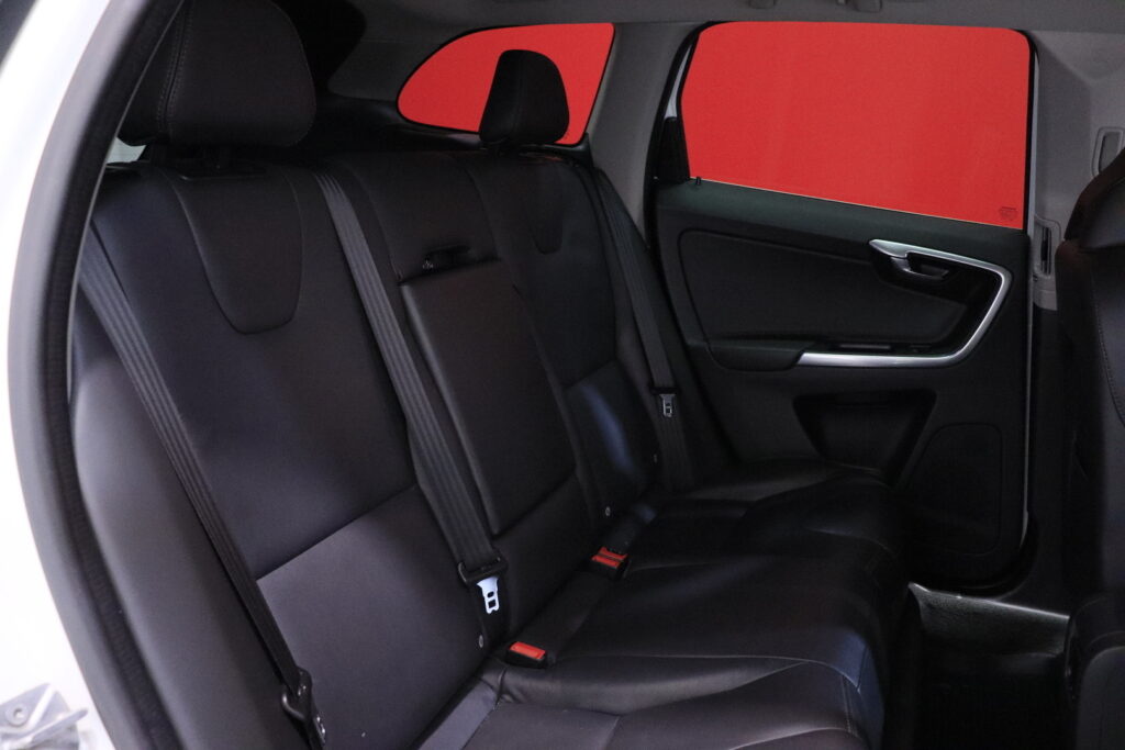tuotekuva-Volvo-XC60-INM-463-2026-04-09-150004-27 tuotekuva-Volvo-XC60-INM-463-2026-04-09-150004-27
