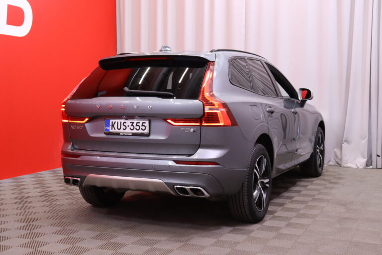 Volvo - XC60 - T8 AWD R-Design aut // ACC / Pilot Assist / VOC / FULL LED / H&K / 360° / HUD / Ilma-alusta / BLIS / Webasto // - Maastoauto