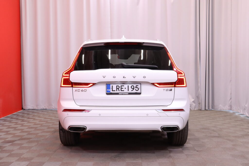 Volvo - XC60 - T8 AWD Inscription aut // ACC / Webasto / Koukku / Panorama / VOC / Full LED / Nahkasisusta / Volvo - XC60 - T8 AWD Inscription aut // ACC / Webasto / Koukku / Panorama / VOC / Full LED / Nahkasisusta / - Maastoauto