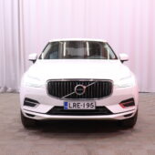 Volvo - XC60 - T8 AWD Inscription aut // ACC / Webasto / Koukku / Panorama / VOC / Full LED / Nahkasisusta / - Maastoauto