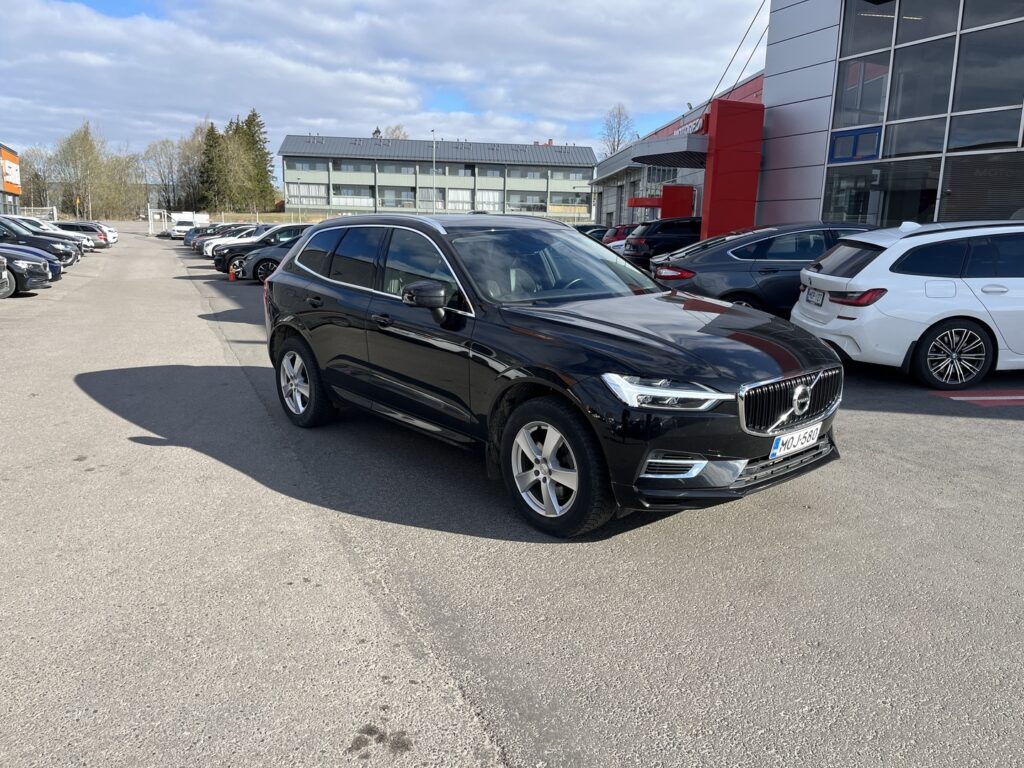Volvo - XC60 - T8 TwE AWD Momentum Advanced aut - Maastoauto
