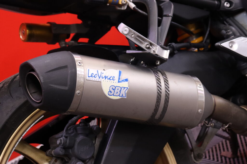 Yamaha - FZ8-N - // LeoVince / ABS / Öhlins // Yamaha - FZ8-N - // LeoVince / ABS / Öhlins // - Moottoripyörä