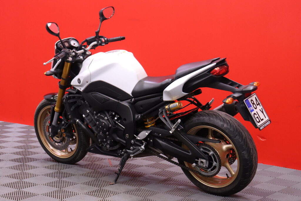 Yamaha - FZ8-N - // LeoVince / ABS / Öhlins // Yamaha - FZ8-N - // LeoVince / ABS / Öhlins // - Moottoripyörä