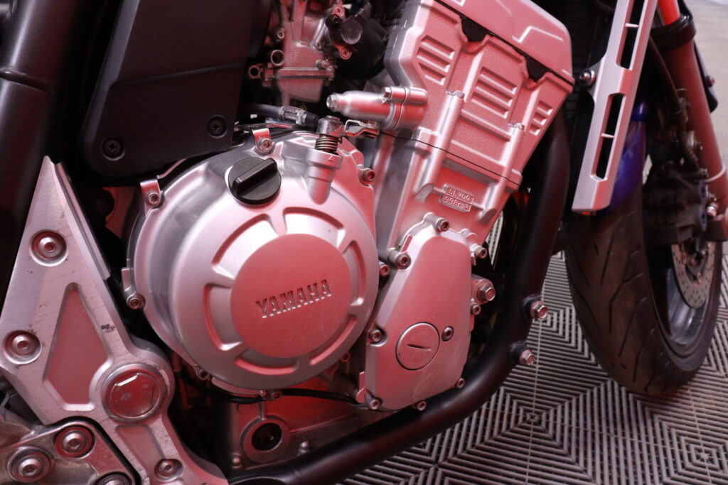 Yamaha - FZS - 1000 // Juuri saapunut / Suomi-pyörä / takalaukku // Yamaha - FZS - 1000 // Juuri saapunut / Suomi-pyörä / takalaukku // - Moottoripyörä