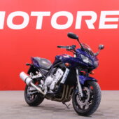 Yamaha - FZS - 1000 // Juuri saapunut! / Suomi-pyörä / LeoVince / Keskijalka // - Moottoripyörä