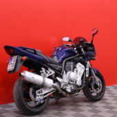 Yamaha - FZS - 1000 // Juuri saapunut! / Suomi-pyörä / LeoVince / Keskijalka // - Moottoripyörä