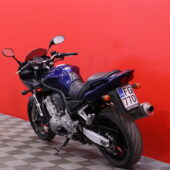 Yamaha - FZS - 1000 // Juuri saapunut! / Suomi-pyörä / LeoVince / Keskijalka // - Moottoripyörä