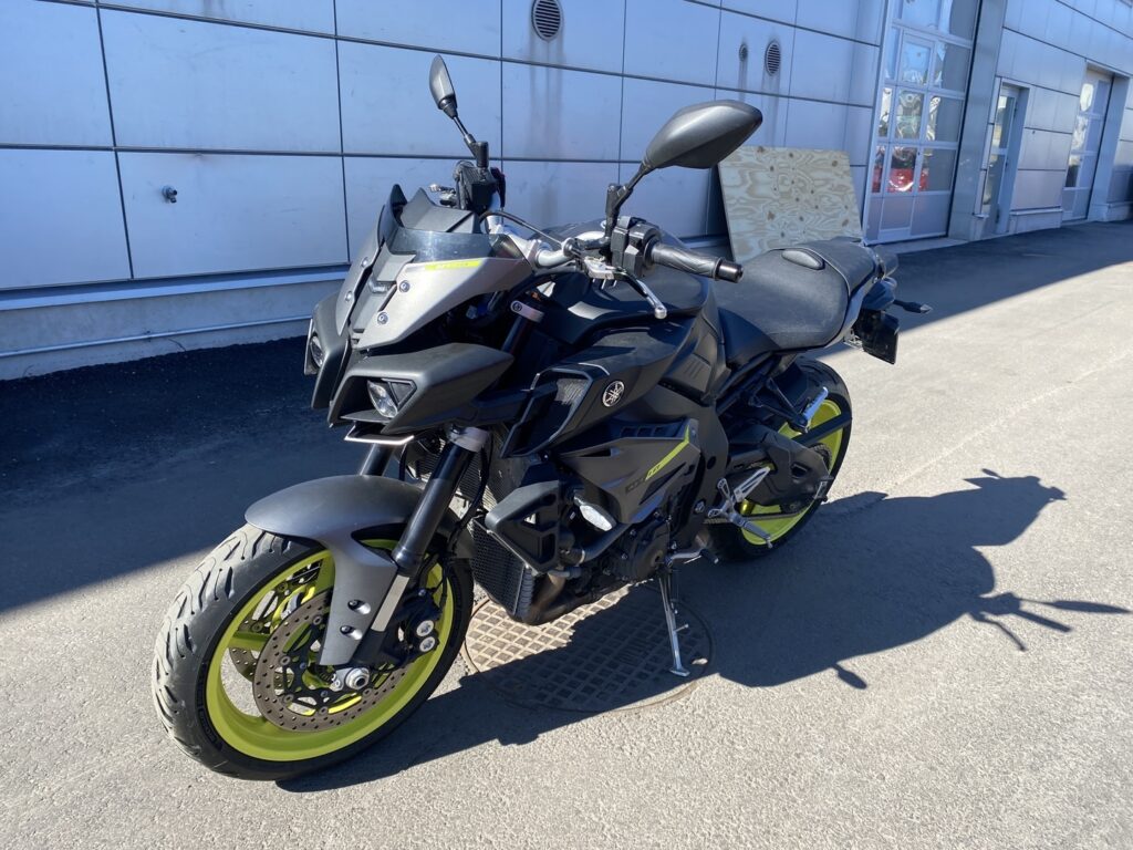 Yamaha - MT-10 - // Juuri saapunut! / Vakkari / Shifter // Yamaha - MT-10 - // Juuri saapunut! / Vakkari / Shifter // - Moottoripyörä