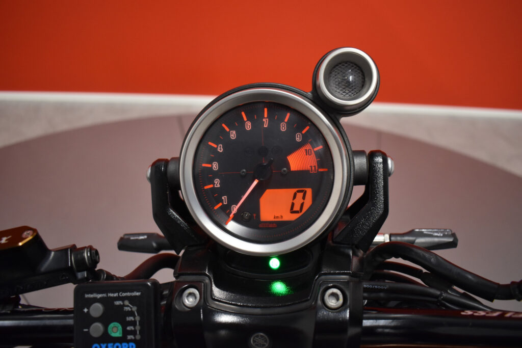 tuotekuva-Yamaha-V-Max-69-BAH-2026-04-02-125506-18 tuotekuva-Yamaha-V-Max-69-BAH-2026-04-02-125506-18