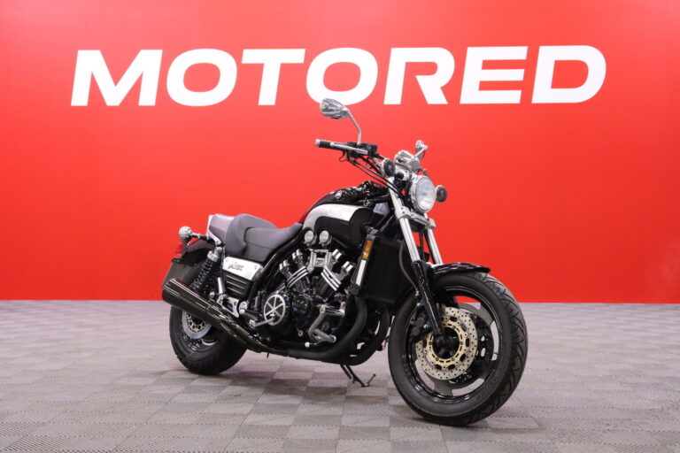 Yamaha - VMX - 1200 V-Max // Kahvanlämmittimet / Käsiraha alk.0e / - Moottoripyörä