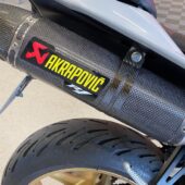 Yamaha - YZF-R1 - // Juuri saapunut! / Suomi-pyörä / Akrapovic / TCS / Ajomodet / Ohjausiskari // - Moottoripyörä