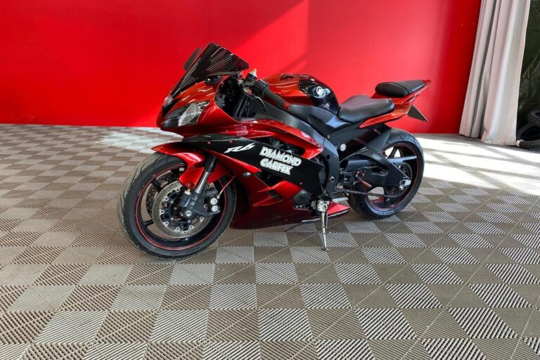 Yamaha - YZF-R6 - // Juuri saapunut! / Suomi-pyörä / Huoltokirja / Shifter // - Moottoripyörä