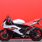 Yamaha - YZF-R6 - // RJ15 malli / Vähän ajettu! / Suomi-pyörä / Akrapovic / Kaatumatapit // - Moottoripyörä