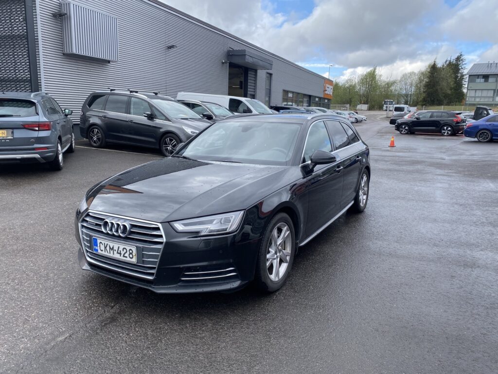 Audi - A4 - Avant First Edition Business Sport 2,0 TDI 140 kW quattro S tronic - Farmari