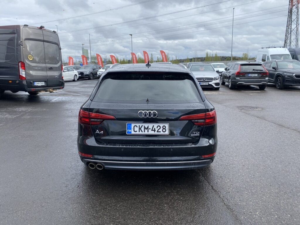 Audi - A4 - Avant First Edition Business Sport 2,0 TDI 140 kW quattro S tronic Audi - A4 - Avant First Edition Business Sport 2,0 TDI 140 kW quattro S tronic - Farmari