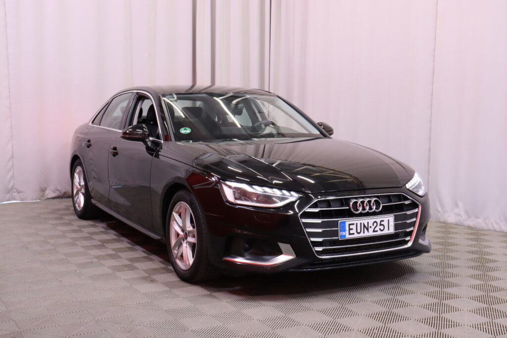 Audi - A4 - Sedan Progress Plus 35 TFSI 110 kW MHEV S tronic // Suomi-auto / Webasto / Matrix / Koukku / Kamera / Vakkari // Audi - A4 - Sedan Progress Plus 35 TFSI 110 kW MHEV S tronic // Suomi-auto / Webasto / Matrix / Koukku / Kamera / Vakkari // - Sedan