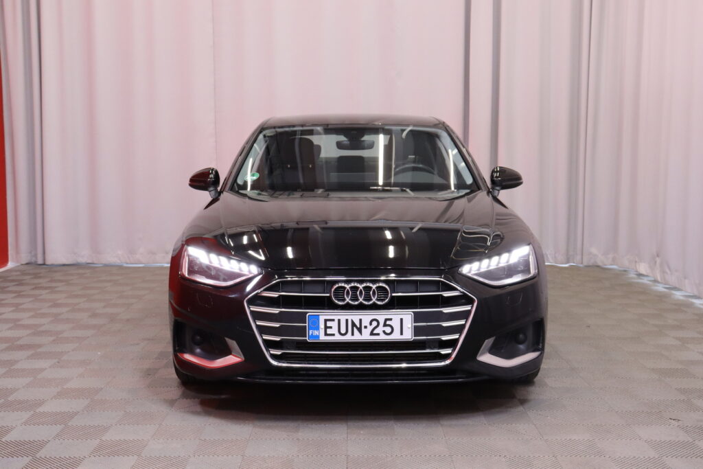 Audi - A4 - Sedan Progress Plus 35 TFSI 110 kW MHEV S tronic // Suomi-auto / Webasto / Matrix / Koukku / Kamera / Vakkari // Audi - A4 - Sedan Progress Plus 35 TFSI 110 kW MHEV S tronic // Suomi-auto / Webasto / Matrix / Koukku / Kamera / Vakkari // - Sedan