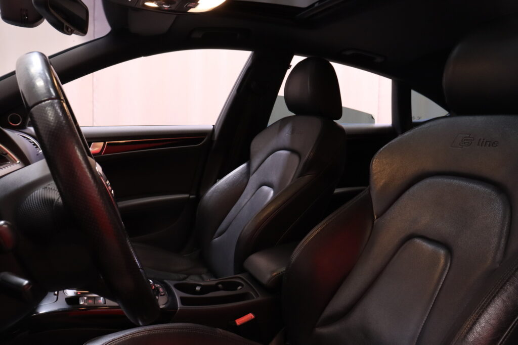 Audi - A5 - A5 Viistoperä (AB) 4ov 2967cm3 A // MYYDÄÄN HUUTOKAUPAT.COM! / S-line / Quattro / P.Tutkat edessä ja takana / Navi / Bi-xenon // Audi - A5 - A5 Viistoperä (AB) 4ov 2967cm3 A // MYYDÄÄN HUUTOKAUPAT.COM! / S-line / Quattro / P.Tutkat edessä ja takana / Navi / Bi-xenon // - Viistoperä