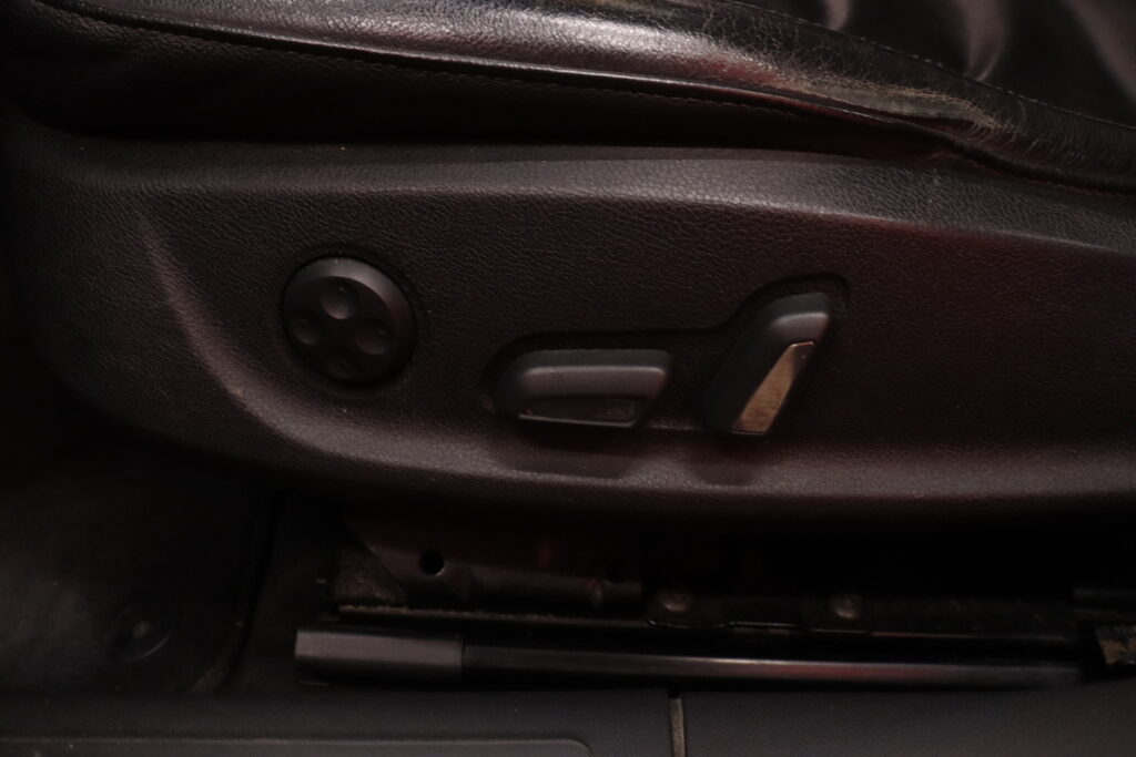 Audi - A5 - A5 Viistoperä (AB) 4ov 2967cm3 A // MYYDÄÄN HUUTOKAUPAT.COM! / S-line / Quattro / P.Tutkat edessä ja takana / Navi / Bi-xenon // Audi - A5 - A5 Viistoperä (AB) 4ov 2967cm3 A // MYYDÄÄN HUUTOKAUPAT.COM! / S-line / Quattro / P.Tutkat edessä ja takana / Navi / Bi-xenon // - Viistoperä