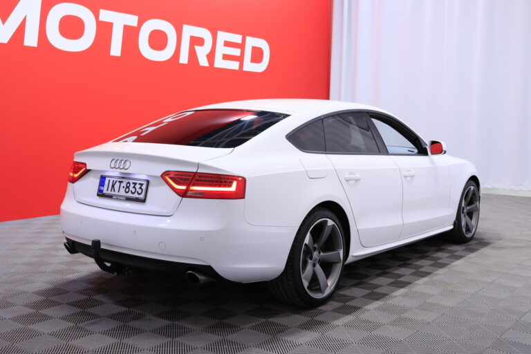 Audi - A5 - MYYDÄÄN HUUTOKAUPAT.COM // Sportback Black Edition 1,8 TFSI 125 kW multitronic / Suomi-auto / Webasto / Koukku - Viistoperä