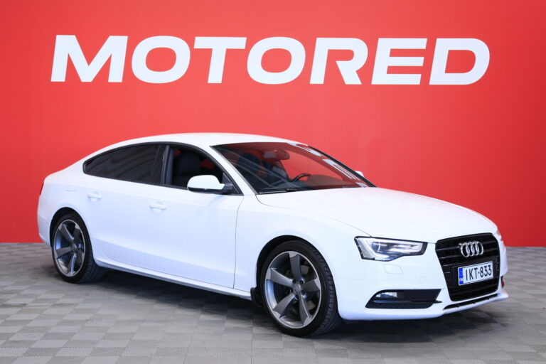 Audi - A5 - MYYDÄÄN HUUTOKAUPAT.COM // Sportback Black Edition 1,8 TFSI 125 kW multitronic / Suomi-auto / Webasto / Koukku - Viistoperä