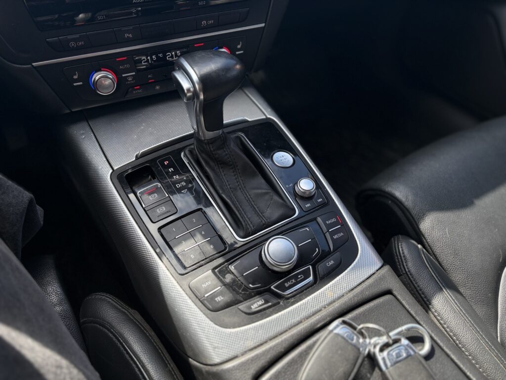 Audi - A6 - Avant Business 3,0 V6 TDI 150 kW quattro S tronic Start-Stop // Webasto / Koukku / Tutkat / Muistipenkit // Audi - A6 - Avant Business 3,0 V6 TDI 150 kW quattro S tronic Start-Stop // Webasto / Koukku / Tutkat / Muistipenkit // - Farmari