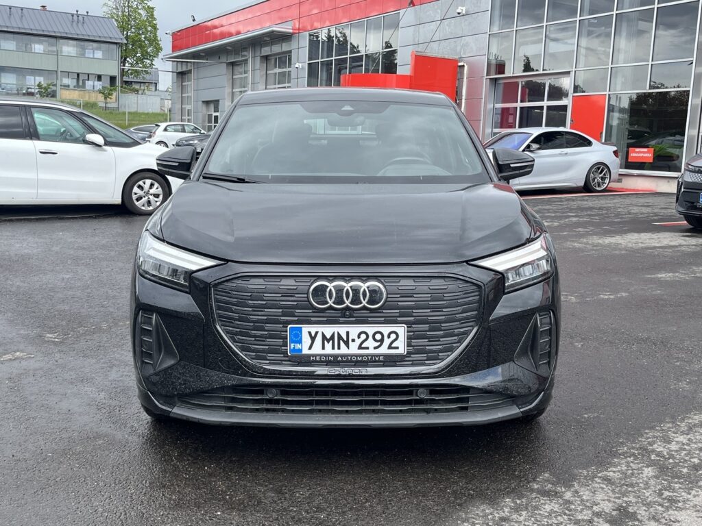 Audi - Q4 e-tron - Edition 40 e-tron Sportback Audi - Q4 e-tron - Edition 40 e-tron Sportback - Maastoauto