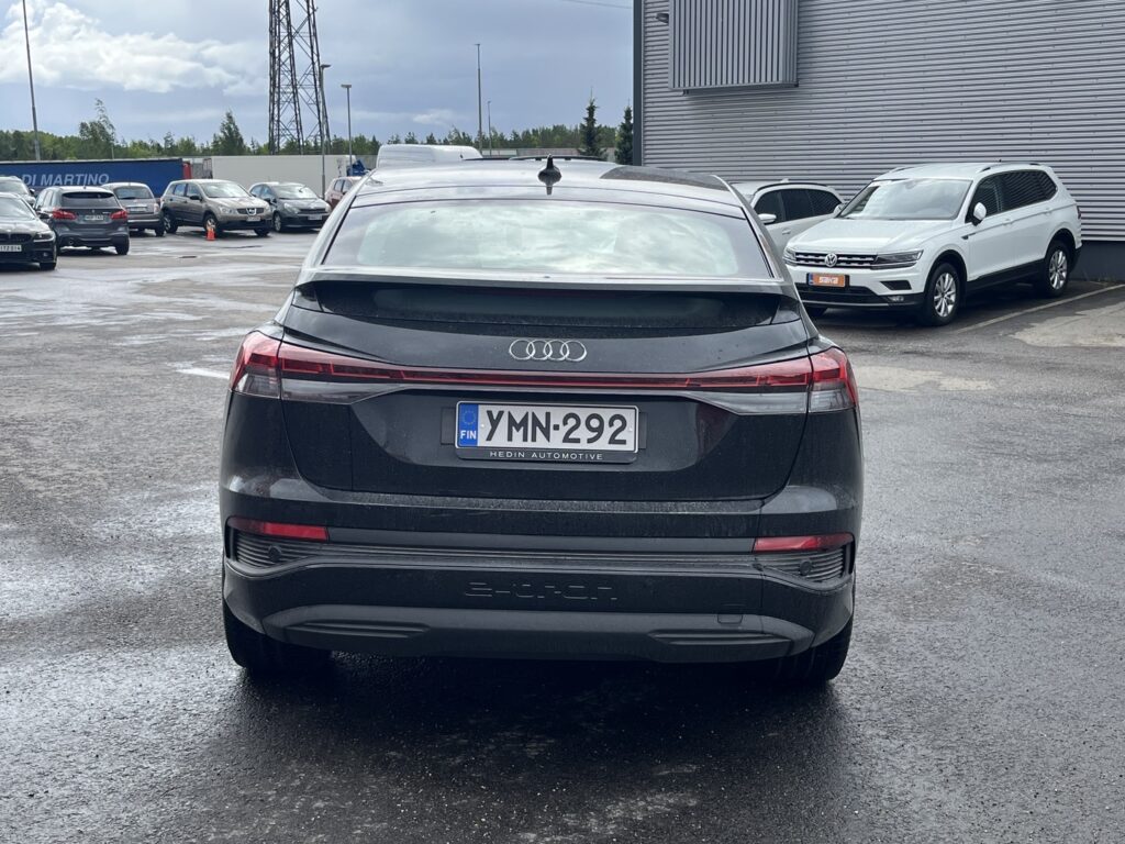 Audi - Q4 e-tron - Edition 40 e-tron Sportback Audi - Q4 e-tron - Edition 40 e-tron Sportback - Maastoauto