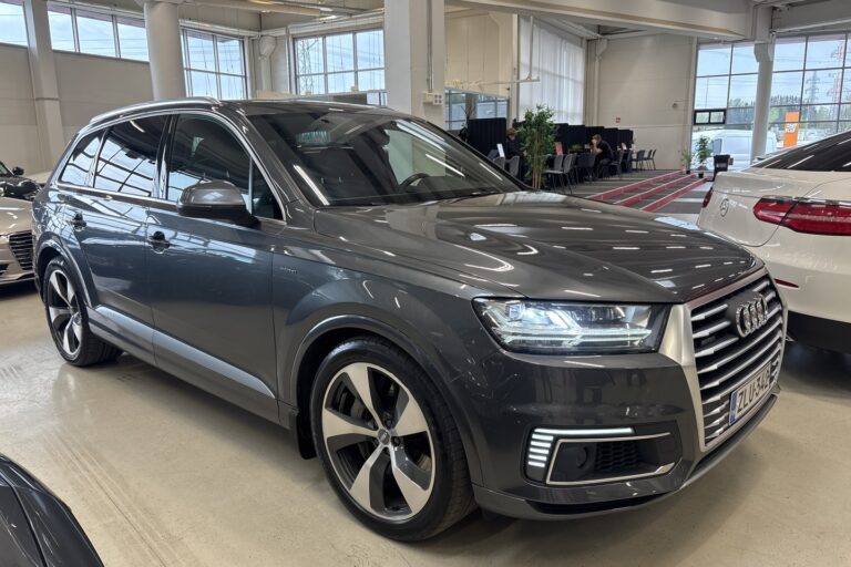 Audi - Q7 - S line Business Edition 3,0 V6 TDI e-tron quattro tiptronic // Webasto / HD Matrix LED / Koukku / ACC / ilmajousitus // - Maastoauto
