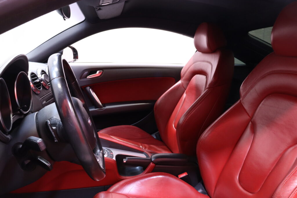 Audi - TT - Coupé 2,0 TFSI 147 kW S tronic Audi - TT - Coupé 2,0 TFSI 147 kW S tronic - Coupe