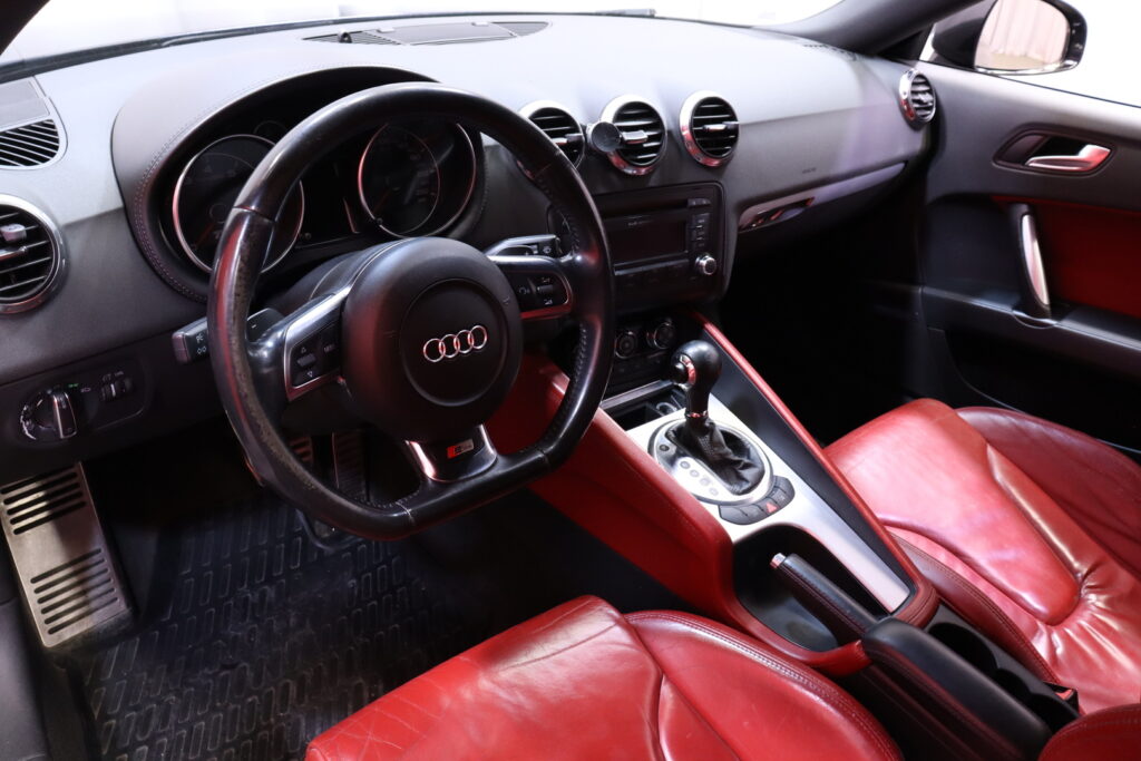 Audi - TT - Coupé 2,0 TFSI 147 kW S tronic Audi - TT - Coupé 2,0 TFSI 147 kW S tronic - Coupe