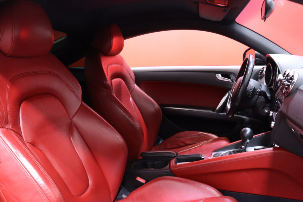 Audi - TT - Coupé 2,0 TFSI 147 kW S tronic Audi - TT - Coupé 2,0 TFSI 147 kW S tronic - Coupe