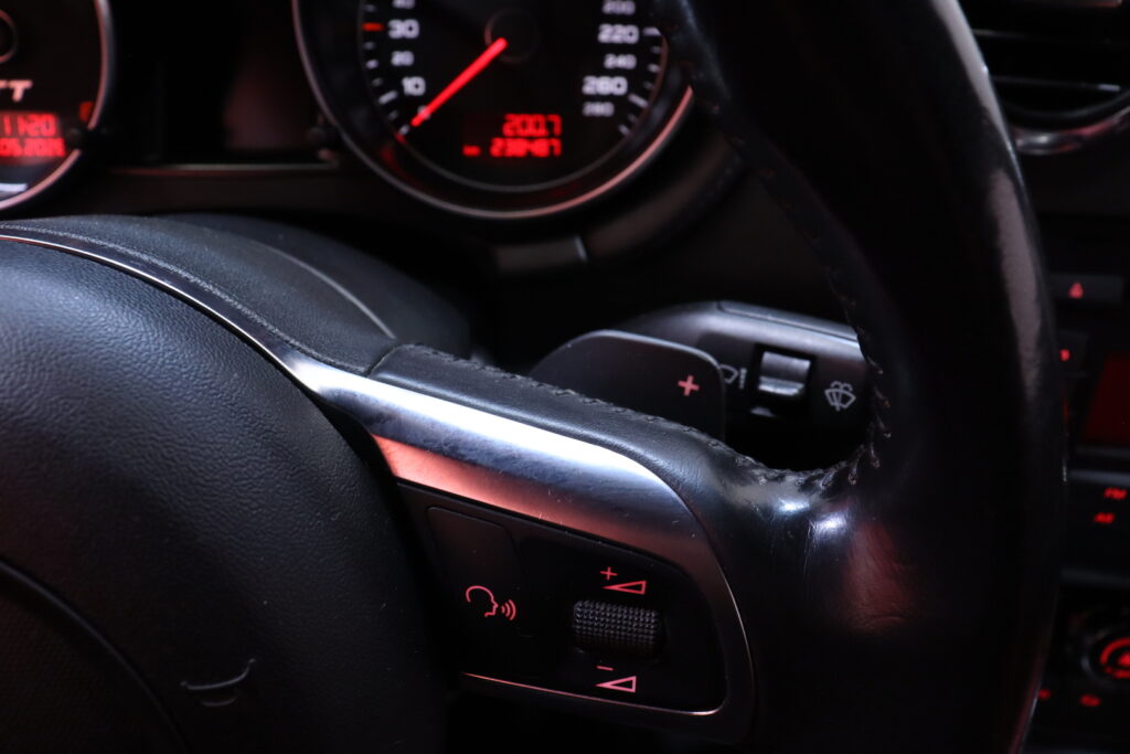 tuotekuva-Audi-TT-CAP-437-2026-05-12-155743-25 tuotekuva-Audi-TT-CAP-437-2026-05-12-155743-25