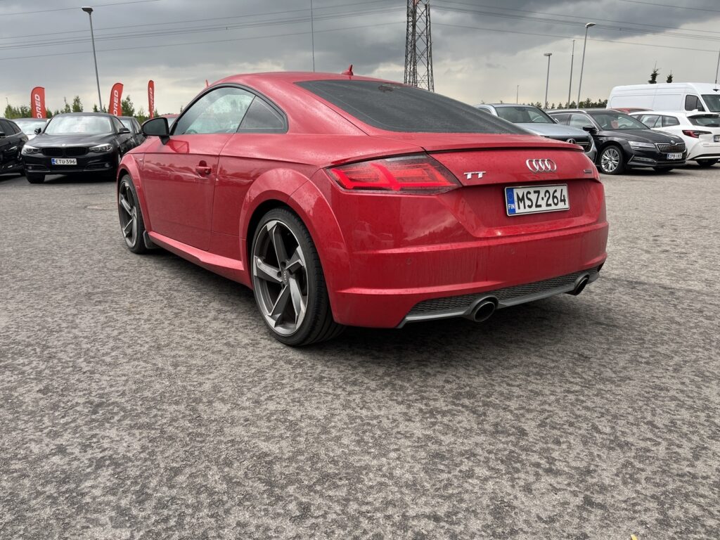 Audi - TT - Coupé 2,0 TFSI 169 kW quattro S tronic S-LINE Audi - TT - Coupé 2,0 TFSI 169 kW quattro S tronic S-LINE - Coupe