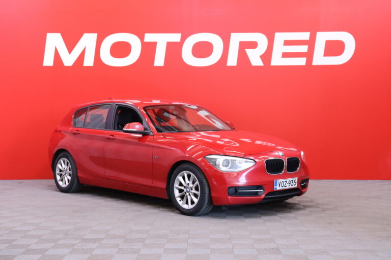 BMW - 116 - F20 EfficientDynamics Edition Business Sport / Xenon / Harman Kardon / Sport-istuimet / - Viistoperä