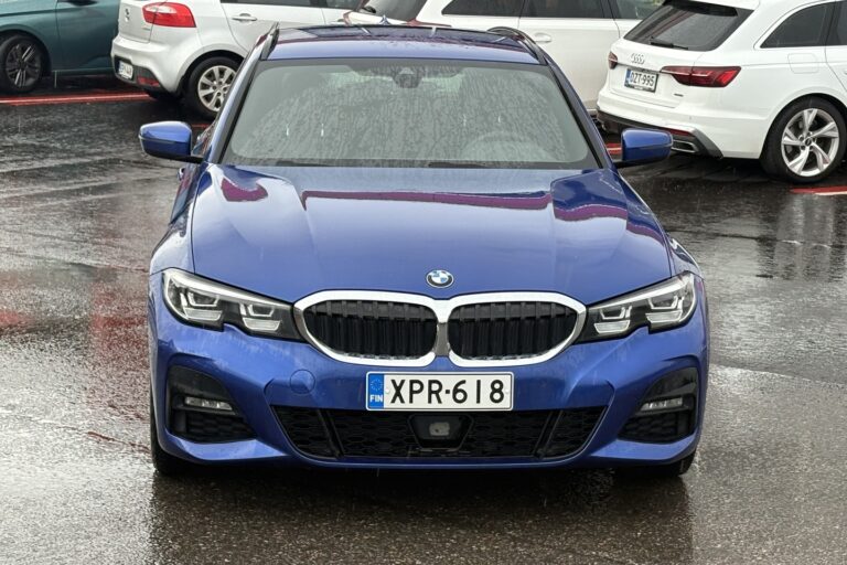 BMW - 320 - G21 Touring 320d A xDrive Business Sport MHEV M Sport - Farmari