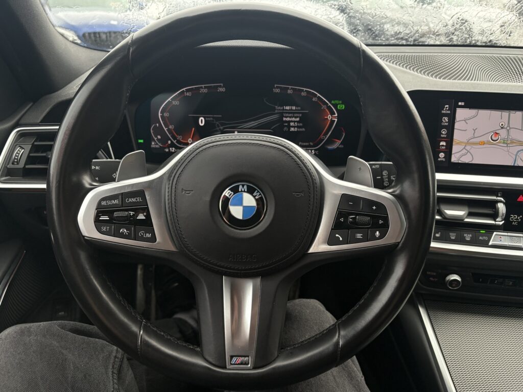 BMW - 320 - G21 Touring 320d A xDrive Business Sport MHEV M Sport BMW - 320 - G21 Touring 320d A xDrive Business Sport MHEV M Sport - Farmari