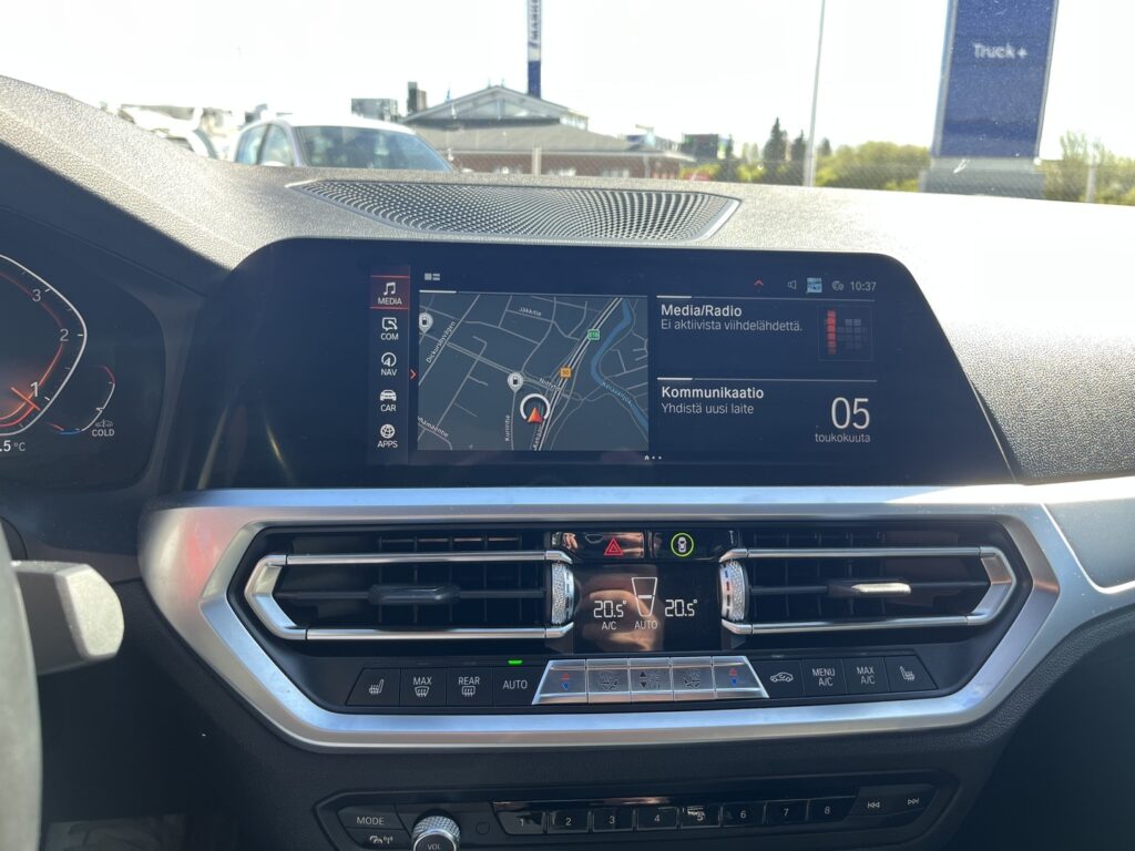 BMW - 320 - G20 Sedan 320d A Launch Edition M Sport BMW - 320 - G20 Sedan 320d A Launch Edition M Sport - Sedan
