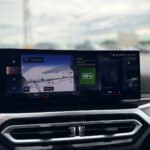 BMW - 330 - G21 LCI Touring 330e xDrive A Charged Edition - Farmari