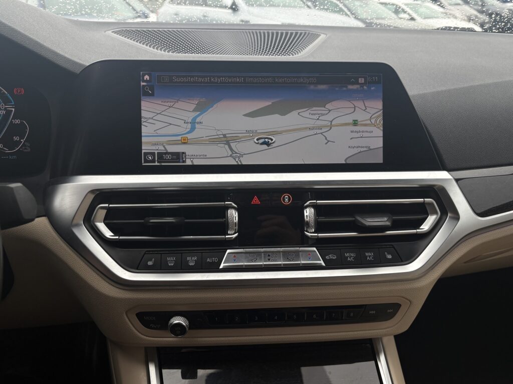 BMW - 330 - G20 Charged Edition M Sport BMW - 330 - G20 Charged Edition M Sport - Sedan