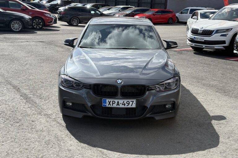 BMW - 330 - F30 Sedan 330e A Business M Sport // Huippuvarusteet! // - Sedan